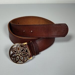 American Eagle wide leather belt with floral medallion buckle L